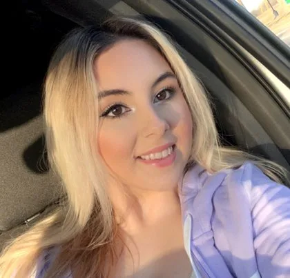 Advisor Gia