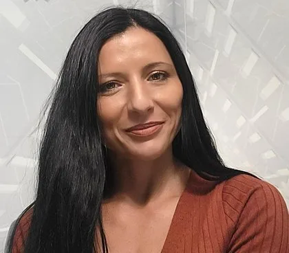 Psychic Yana
